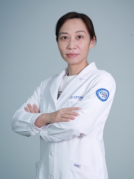 李伟
