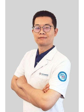 李拓