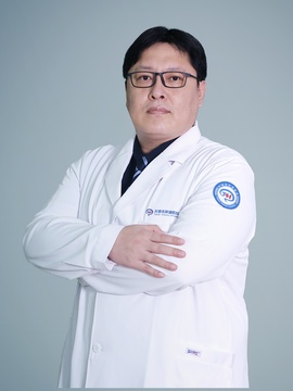 罗斌